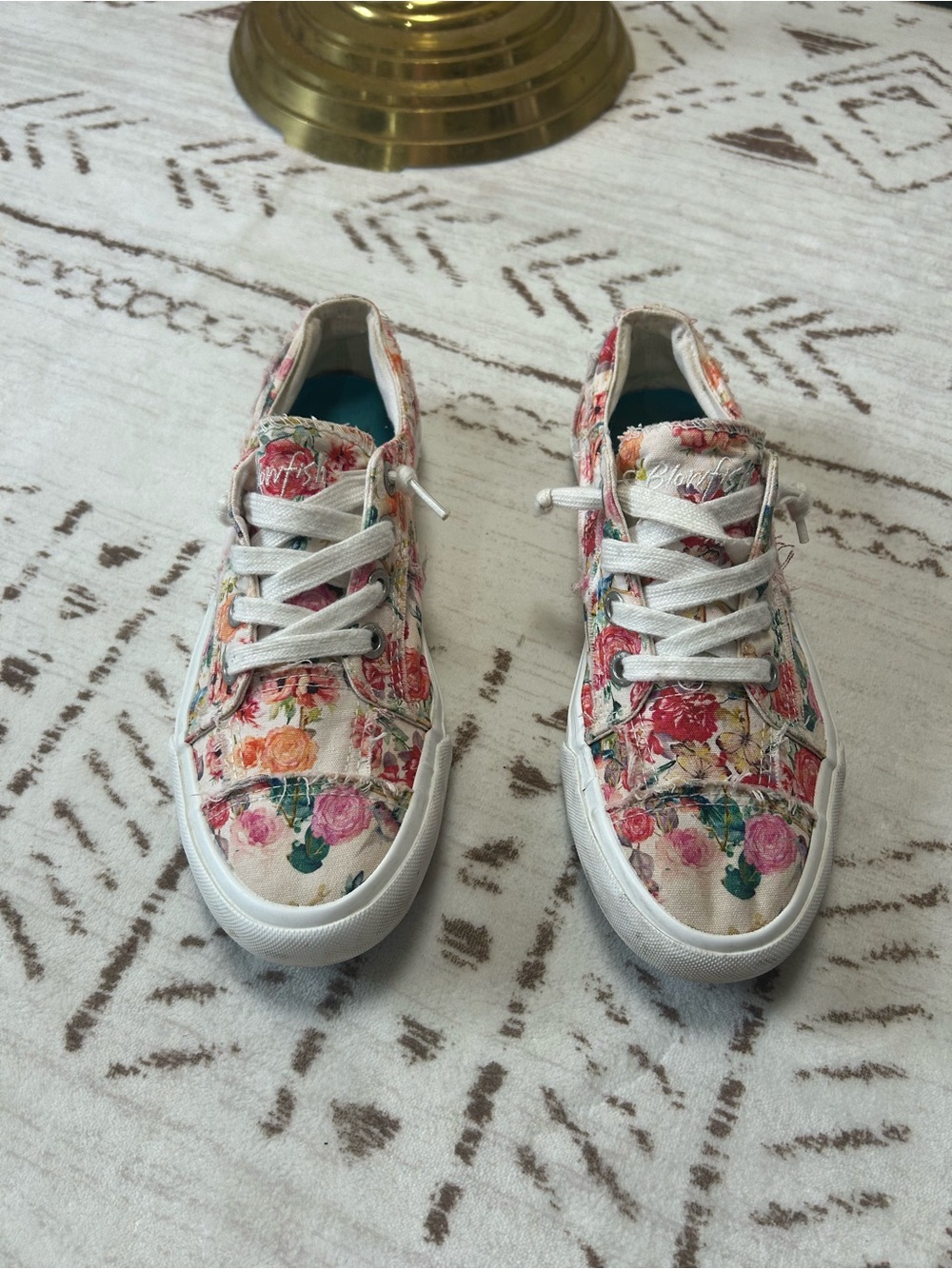 Blowfish Malibu Floral Canvas Sneakers Womens Size 8 Casual Shoes Cottagecore - Picture 3 of 12